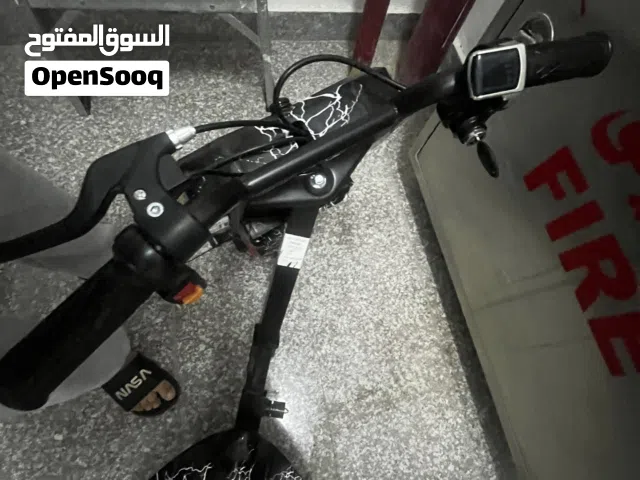 [BEST SCOOTER NOTHING IS BROKEN]Black Electric Scooter Buggy