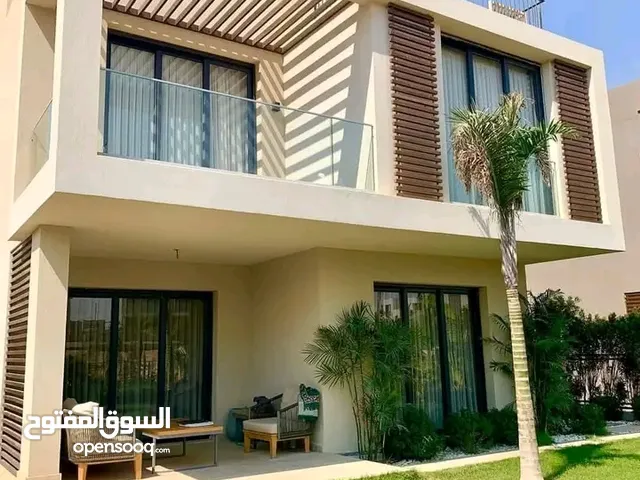 210 m2 4 Bedrooms Villa for Sale in Cairo New October