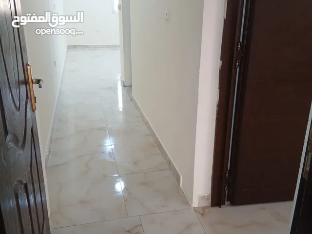 غرفة وصالة للإيجار في الوكرة