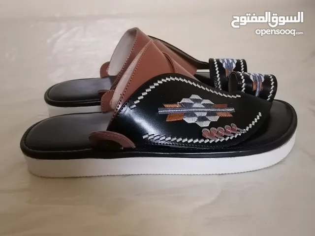 42 Slippers & Flip flops in Doha