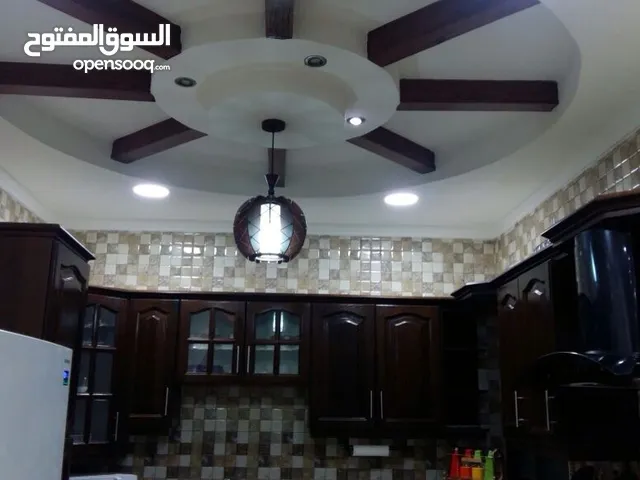 140 m2 3 Bedrooms Apartments for Sale in Zarqa Jabal Tareq