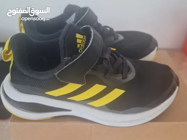 أحذية رياضية ويومية ورسمية