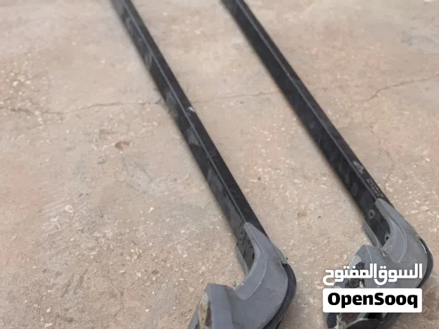 توكات حاملة شنطة
