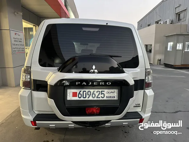 Mitsubishi Pajero 2017 in Central Governorate