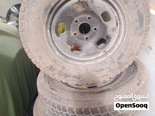 ساريه 17دودج وباب السواق دودج وغلاف صندوق دودج 2017