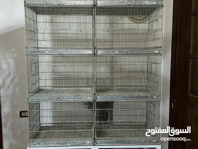 مطير عصافير 8 أقفاص على عجال مع قواطع