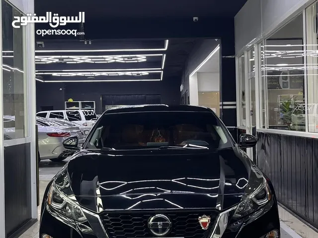 التيما للبيع