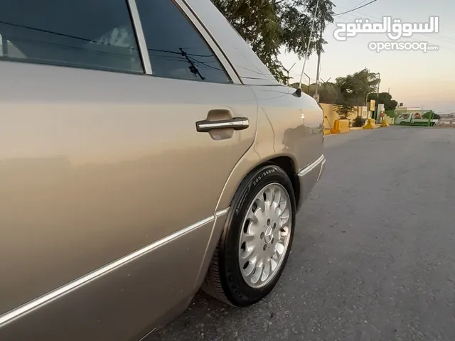 Used Mercedes Benz E-Class in Amman