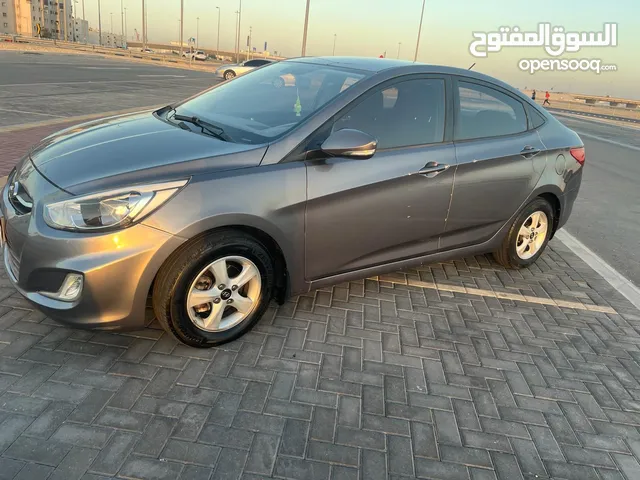 For sale Hyundai accent 2016