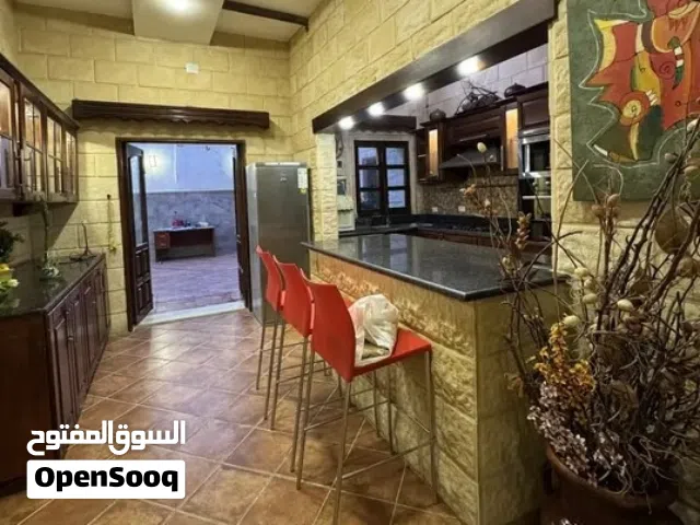 شقة فاخرة للإيجار – نظام خليجي بن عاشور – بالقرب من سوق المثلث ,الدور الأرضي (R2278)