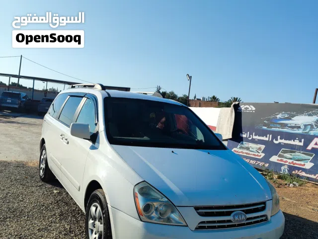 2008 Kia Sedona LX