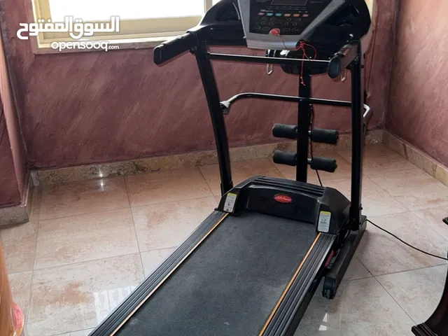 للبيع جهاز جري رياضي