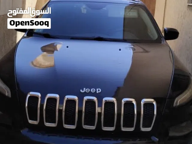 2016 جيب جراند شيروكى L Overland 4X4
