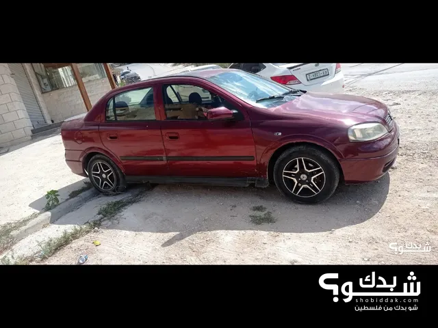 Opel Astra 2000 in Tulkarm