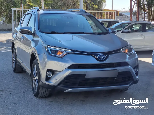 Used Toyota RAV 4 in Amman