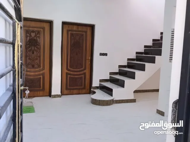 2000 m2 2 Bedrooms Townhouse for Sale in Basra Shatt Al-Arab