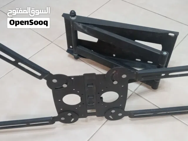 Heavy duty TV stand