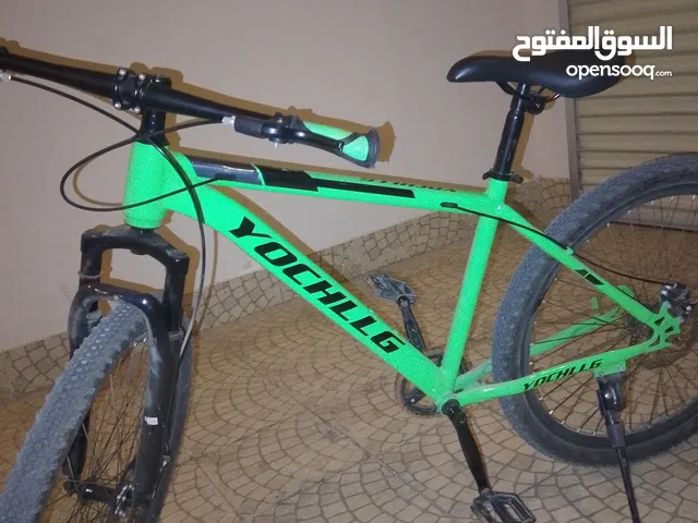 دراجه هوائيه مستعمله قليلاً شبه جديده وضعها ممتاز لا يوجد مشاكل فيه