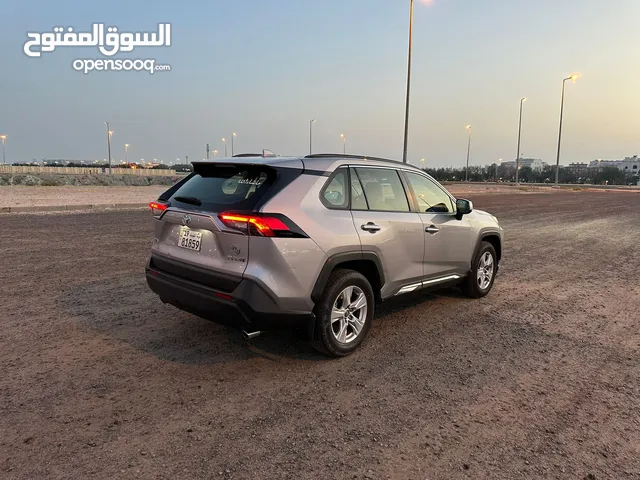 Used Toyota RAV 4 in Farwaniya