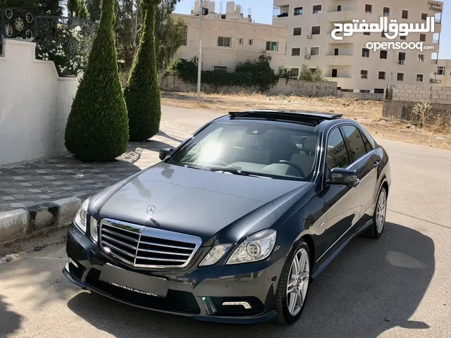 مرسيدس E200 2012 AMG عداد 75 الف بحالة الزيرو