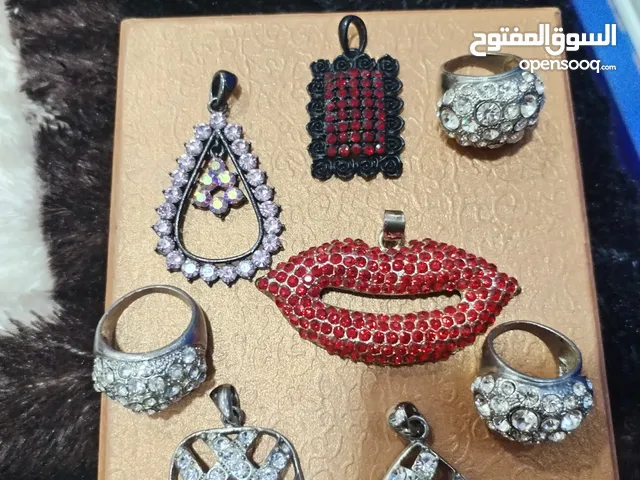 اكسسوارات للبيع جديد