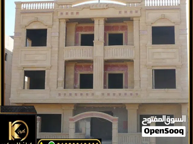 بنايه تجاريه للبيع في القبله الشارع التجاري