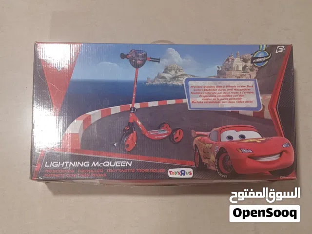 سكوتر ديزني "لايتنينغ مكوين" 3 عجلات للأطفال - حالة ممتازة بكرتونته_ جديد غير مستعمل