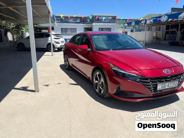 2022 هيونداي النترا Limited