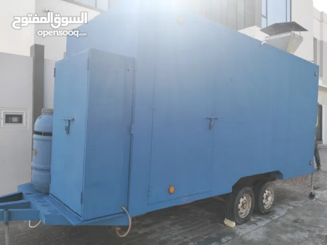 للبيع عربة طعام (فود ترك) مع جنريتر سوبارو