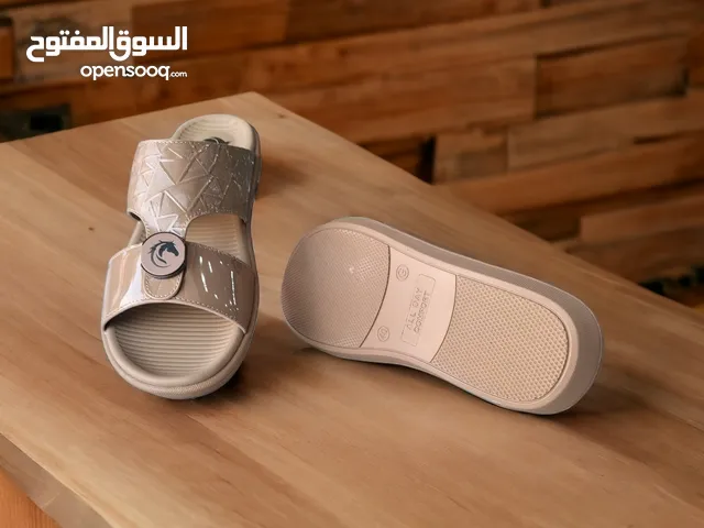 41 Casual Shoes in Al Batinah