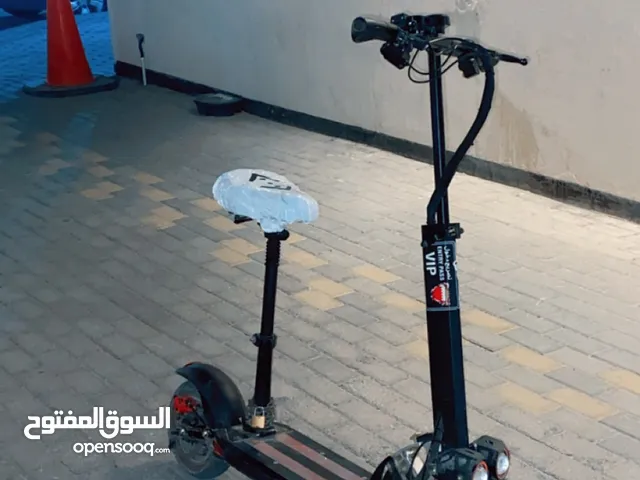 للبيع سكوتر مطلوب 100 وقابل