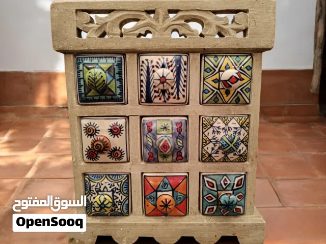 وحدة أدراج هندية "أنتيكا" حجر طبيعي - 9 أدراج سيراميك ملونة