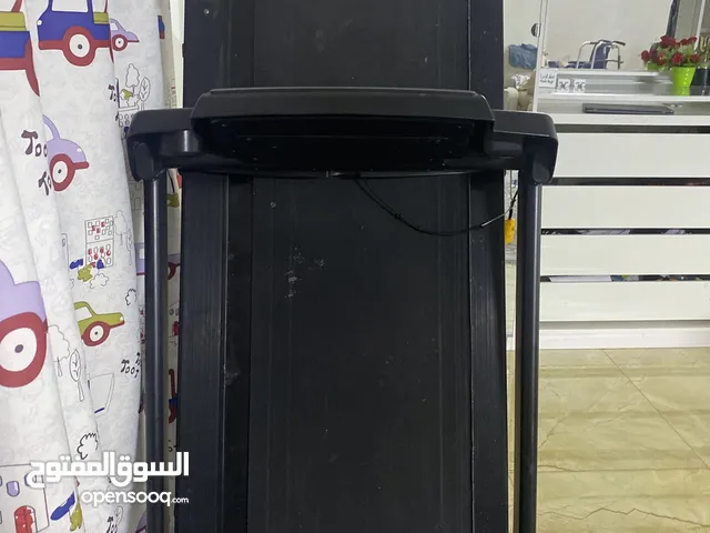 جهاز مشي كهربائي