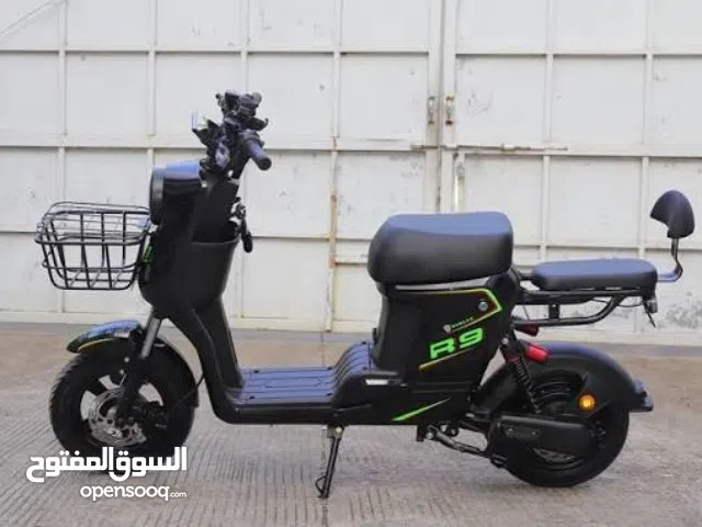 دراجة شحن r9 لون اسود