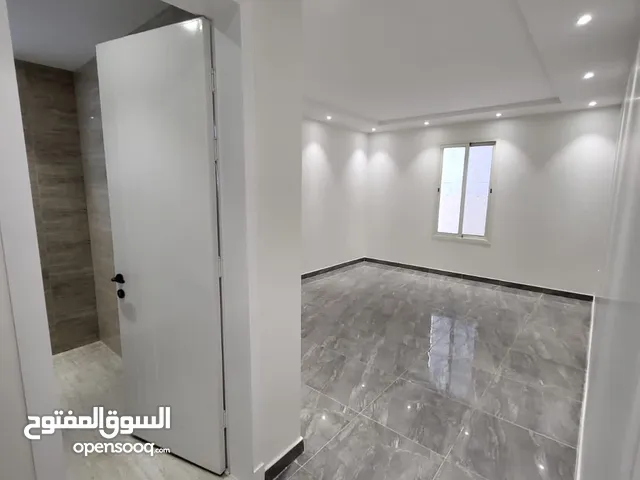 170 m2 3 Bedrooms Apartments for Rent in Dammam Al Wahah