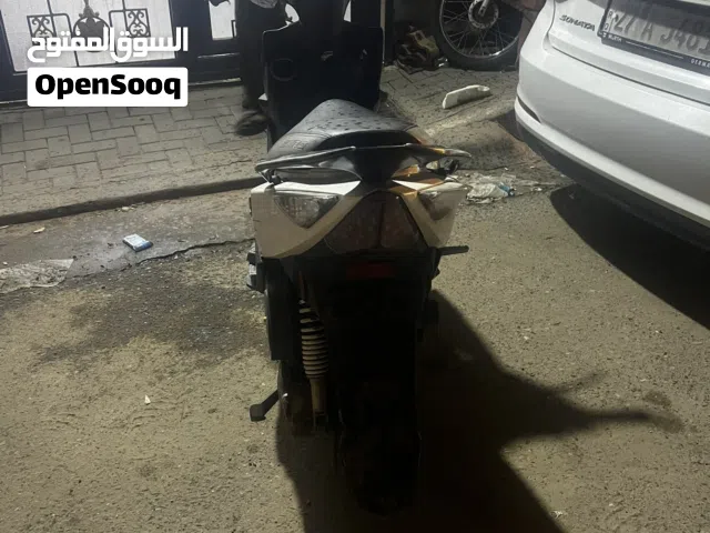 2014 ياماها أخرى