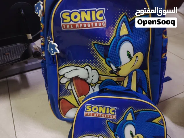 شنط مدرسية للأطفال.