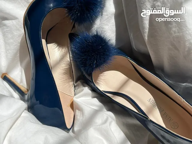 Other With Heels in Amman