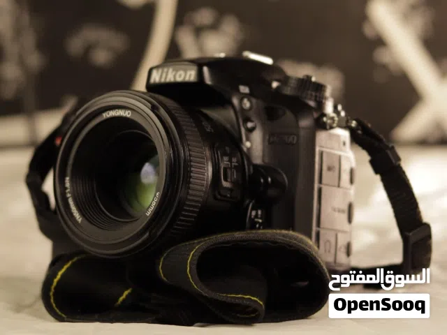 كاميرا نيكون 7200