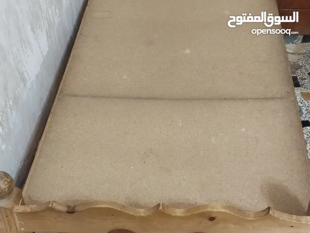 جرباية مع زاوية وميز