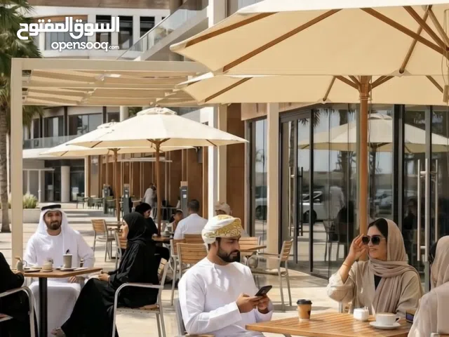 محل تجاري بعائد اكثر من 11٪ في الحيل وبأقساط مريحة ..