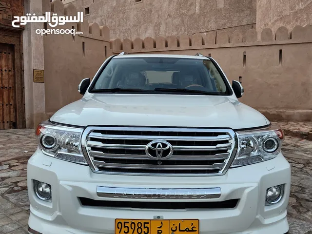 Toyota Land Cruiser 2013 in Al Batinah