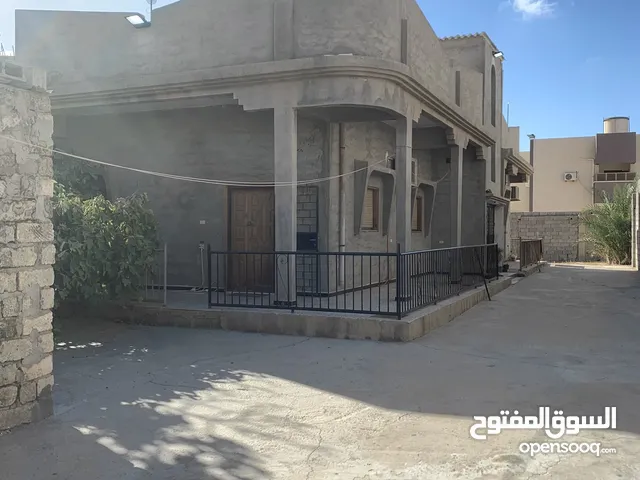 190 m2 3 Bedrooms Townhouse for Sale in Misrata Tripoli St