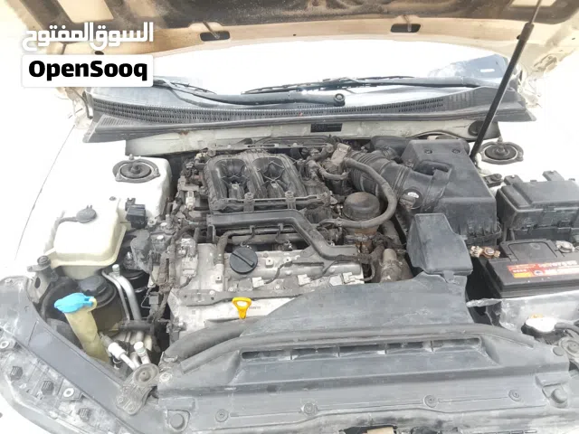 2010 هيونداي ازيرا GLS