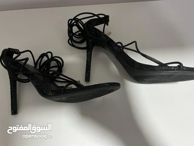 Black Others for sale  in Hawally