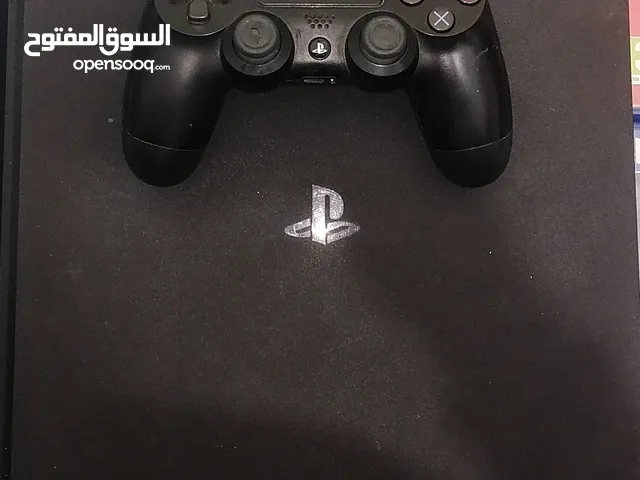 Ps4 مستعمل في حالة جيدة /يرجى التوالصل واتساب