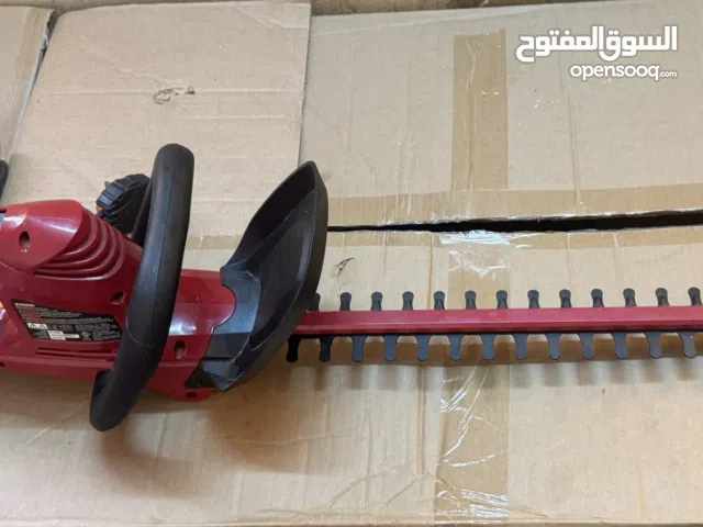 مكينة قص الأشجار