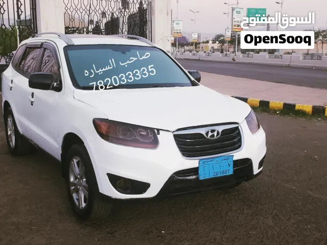 2012 هيونداي H1 GL