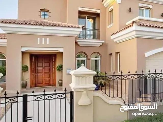 فيلا للبيع في كومباوند سراي (أقرب استلام) بالسعر القديم بموقع مميز علي طريق السويس بالقرب من مدينتي