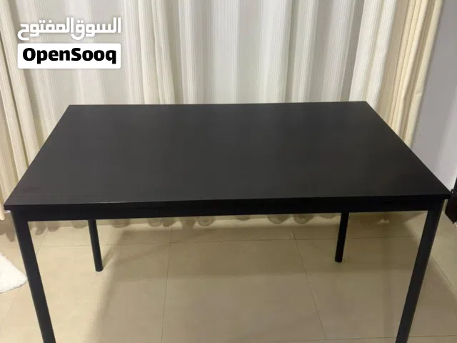 طاولة سفرة dining table